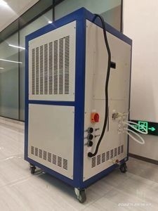Un buen precio. Sistema de curado UVled Trabajo de madera Muebles Revestimiento de rodillos piel Luz sensorial en línea